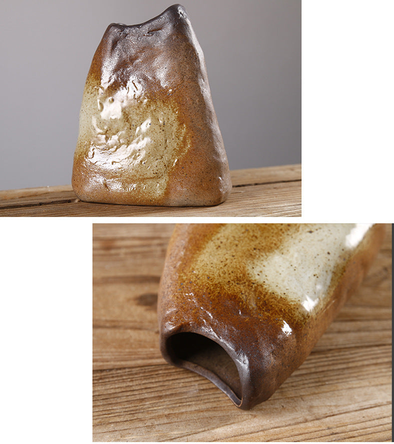 Ceramic small vase
