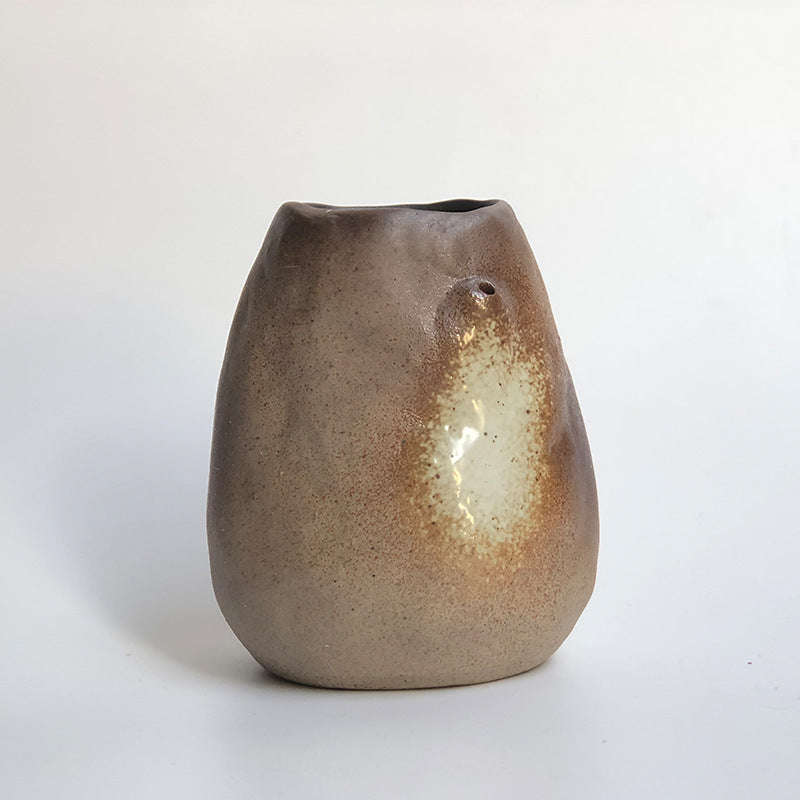 Ceramic small vase